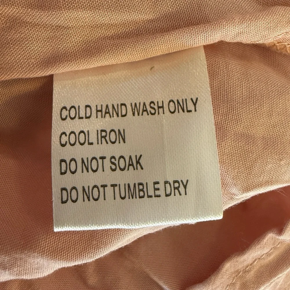 NWT Hello Molly Blush Pink Dress – Romantic & Flowy
Women’s Size XS - Picture 9 of 11